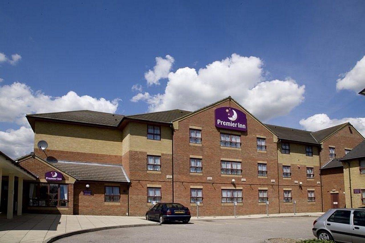 Premier Inn Premier Inn Southend Airport Extérieur photo